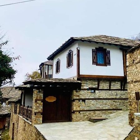 Къща За Гости Близнаците Leshten Extérieur photo